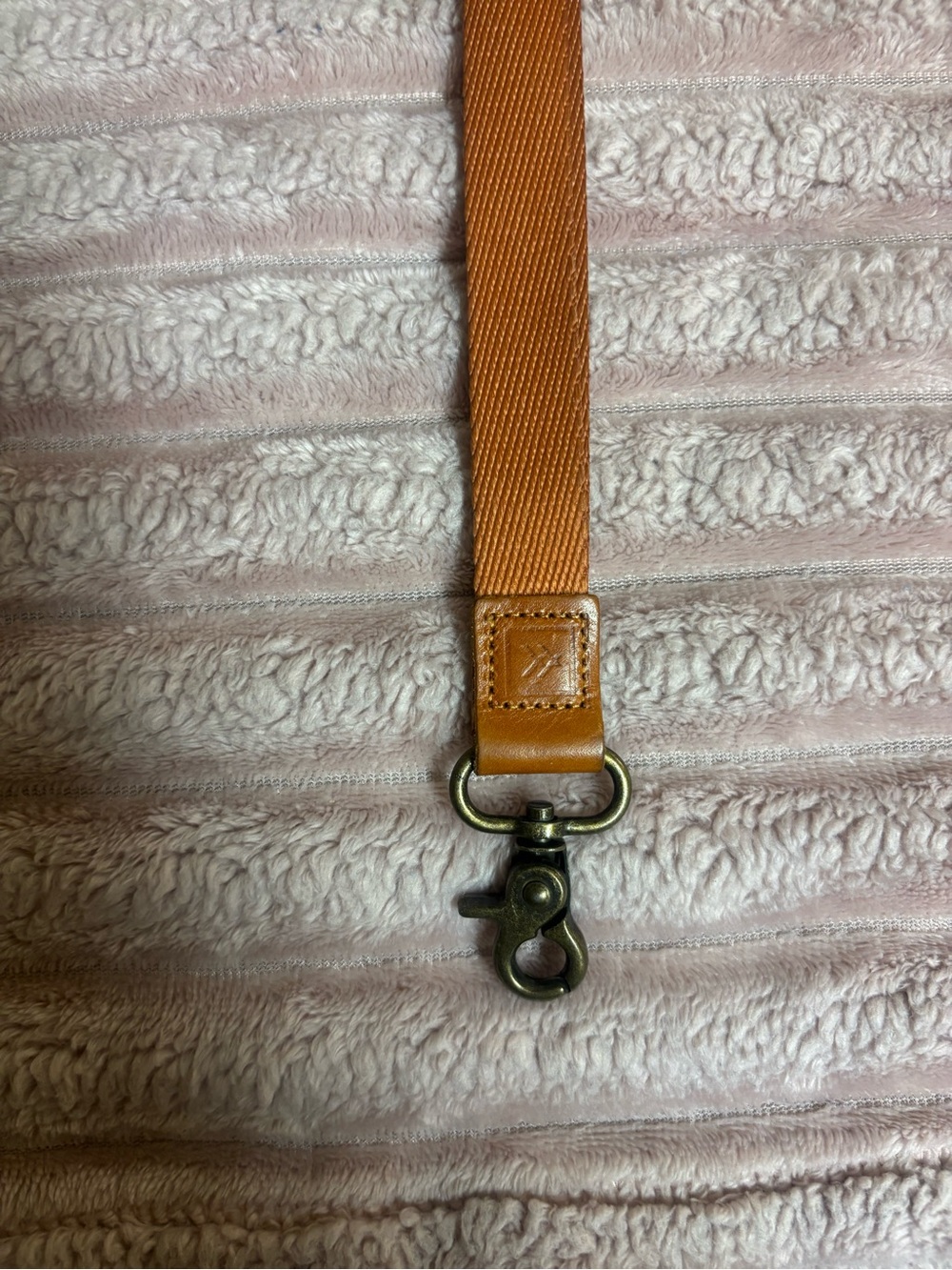 Leather-Trimmed Tan Key Lanyard with Antique Metal Clip